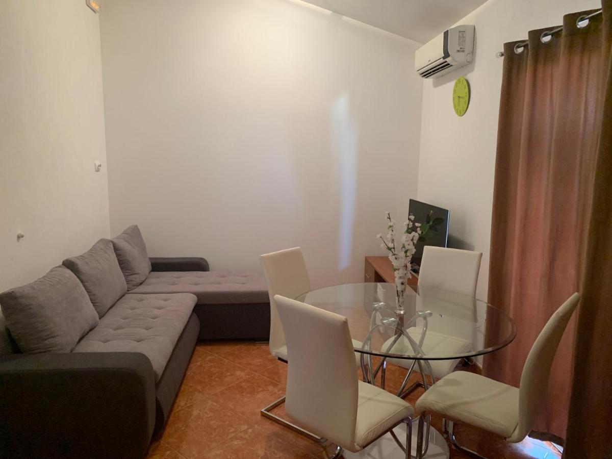 Apartment Lena Kaštela Екстериор снимка
