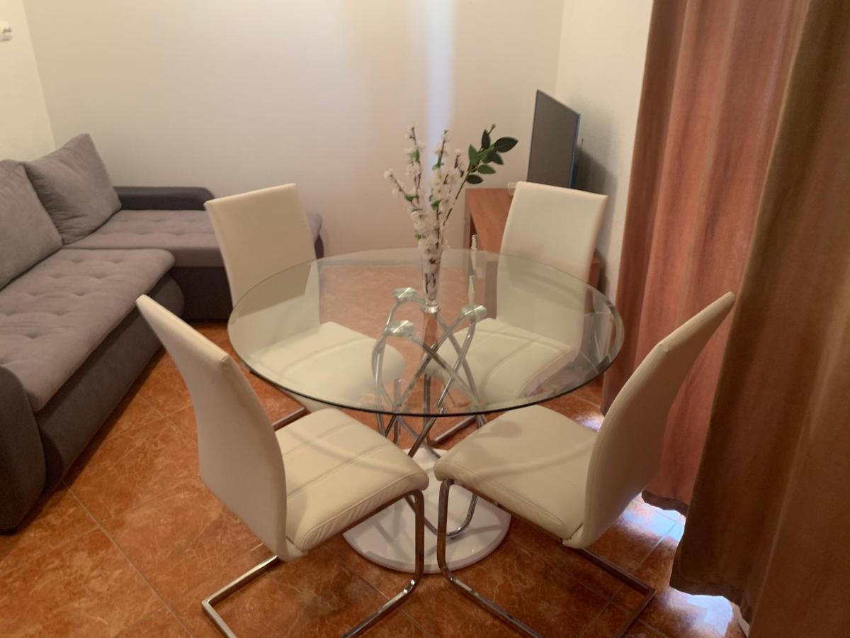 Apartment Lena Kaštela Екстериор снимка